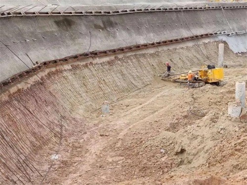 孟连基坑边坡加固
